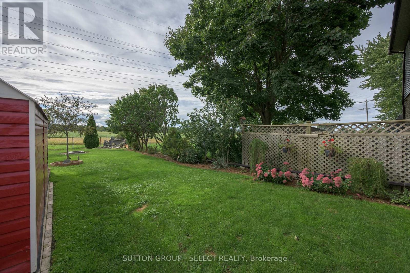 282 Marsh Line Property Photo 14