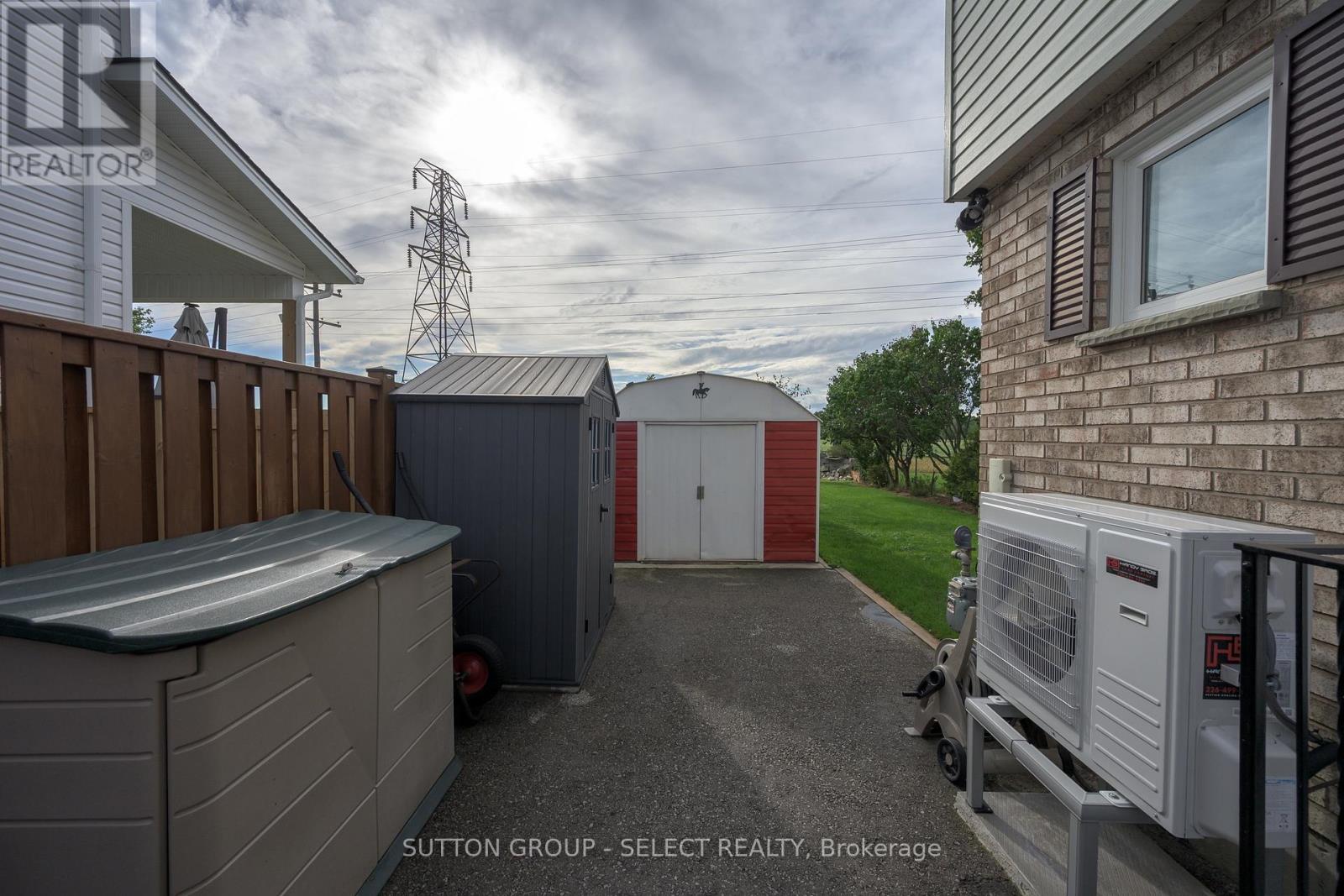 282 Marsh Line Property Photo 15