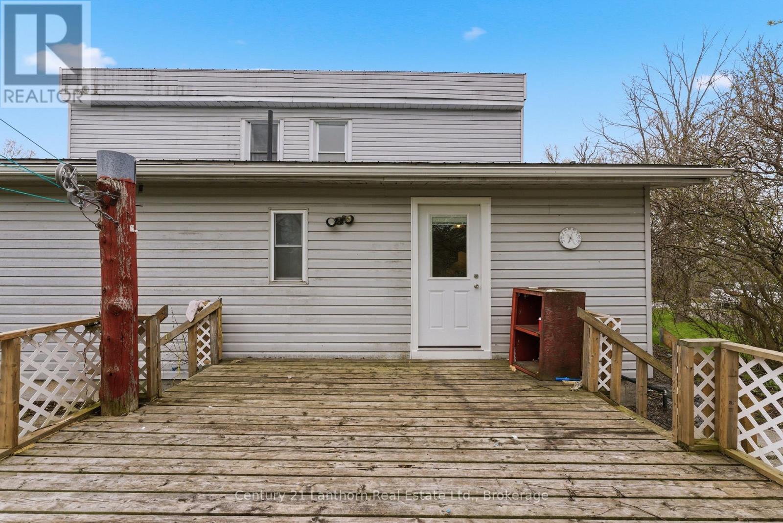 16 Store Street Property Photo 43