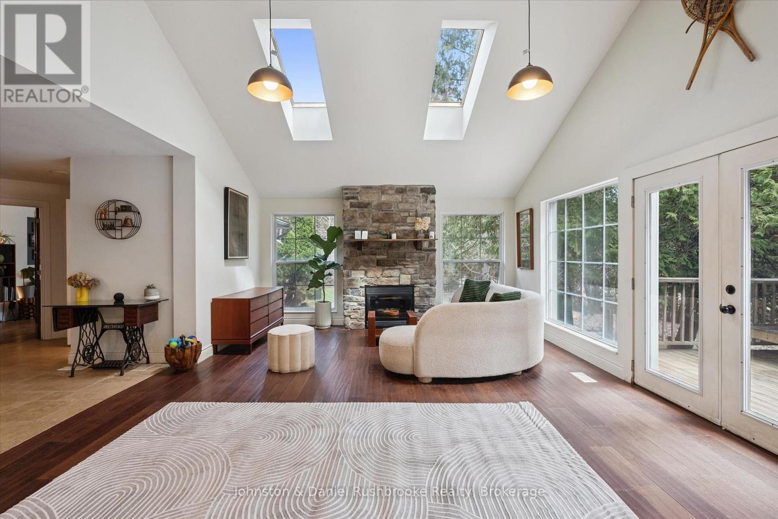 307251 Hockley Road Property Photo 9