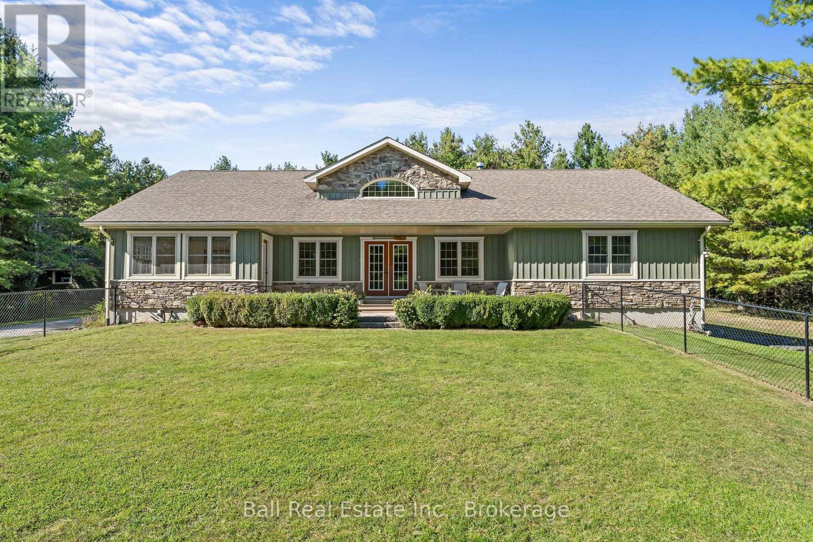 382 Lakehurst Circle Road Property Photo 1