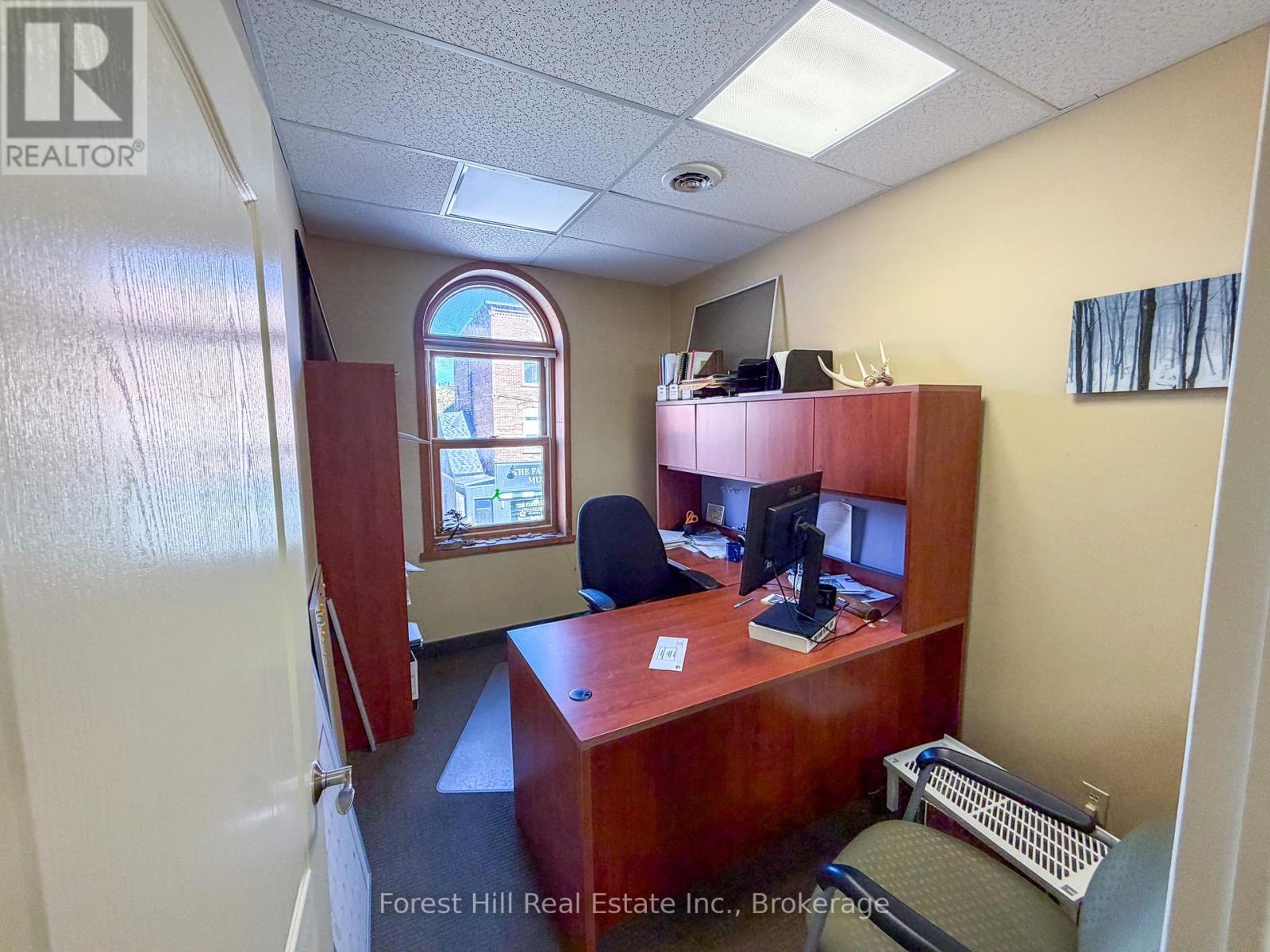 16 Manitoba Street Property Photo 26