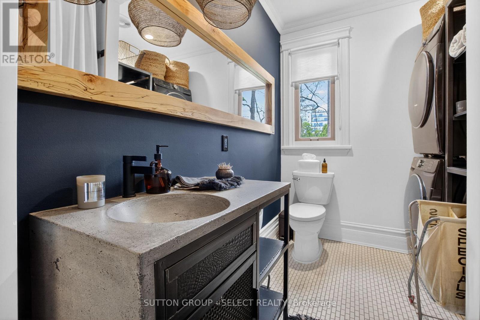 309 Cromwell Street Property Photo 16