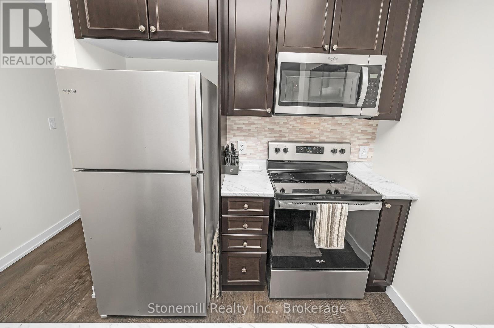 701 - 450 Dundas Street E Property Photo 7