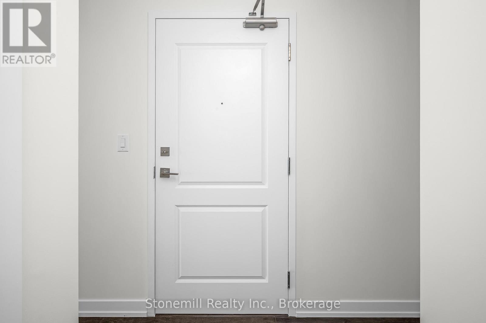 701 - 450 Dundas Street E Property Photo 11