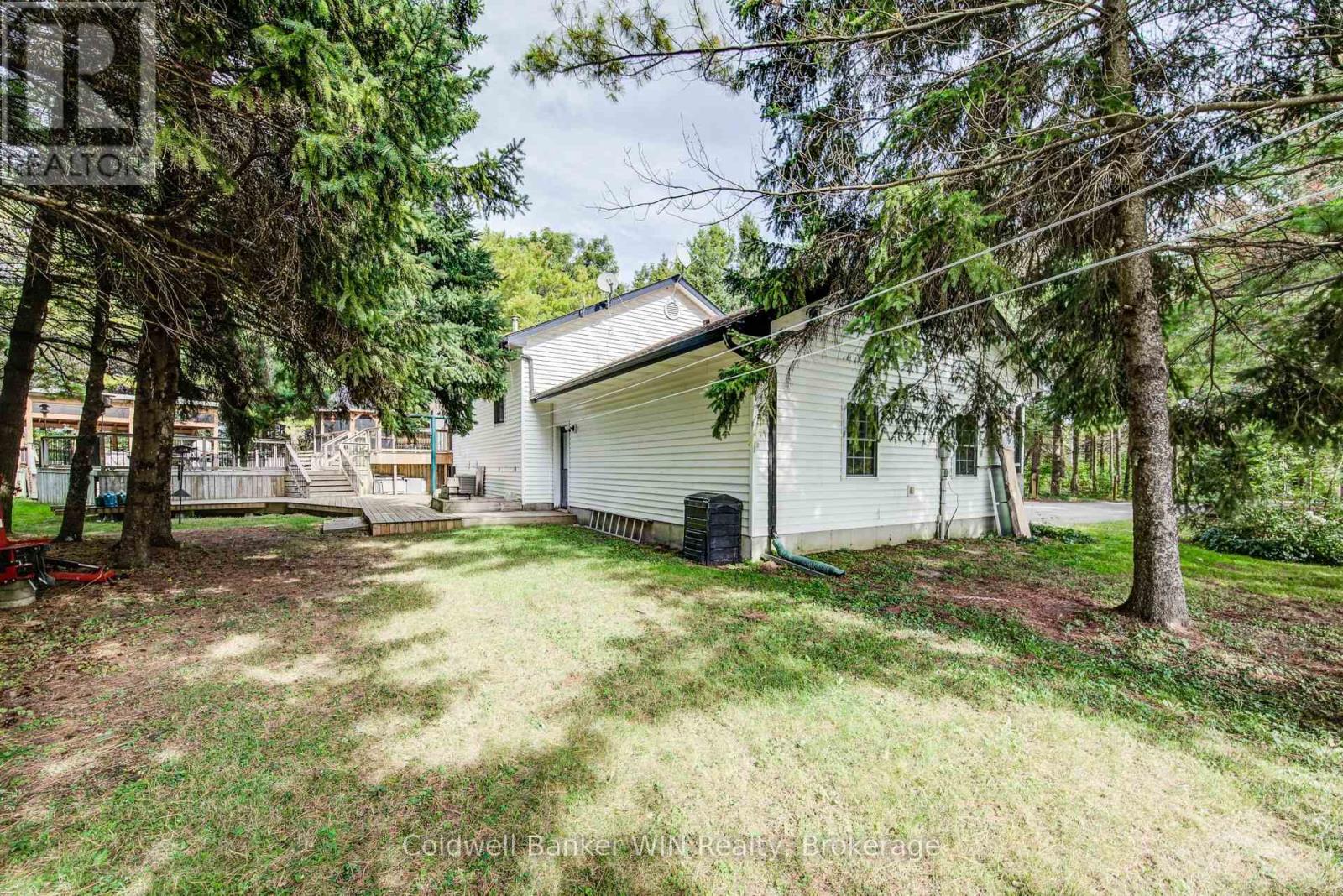 7356 Sideroad 12 Property Photo 46