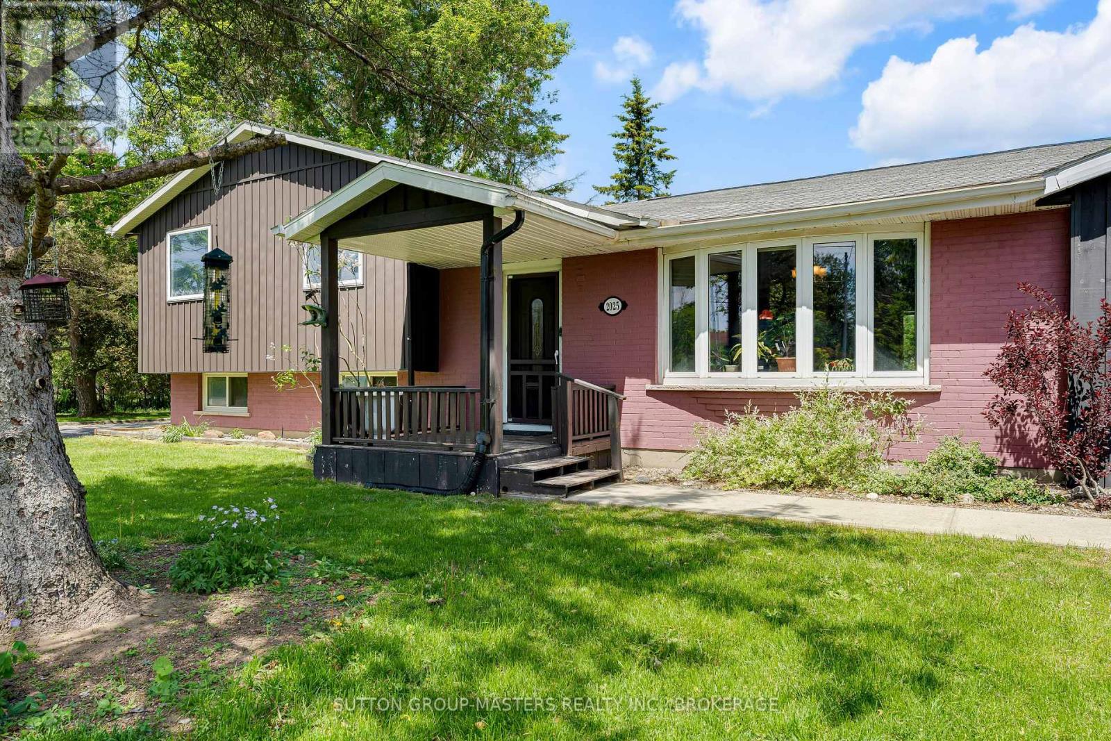 2025 Cole Hill Road Property Photo 1