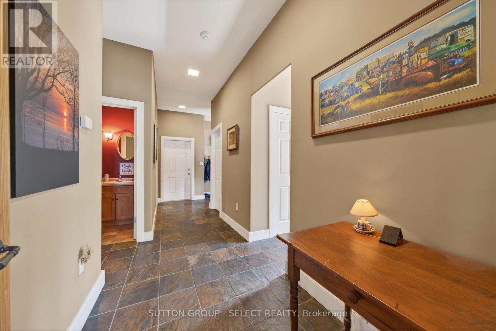 4544 Lakeshore Road Property Photo 21