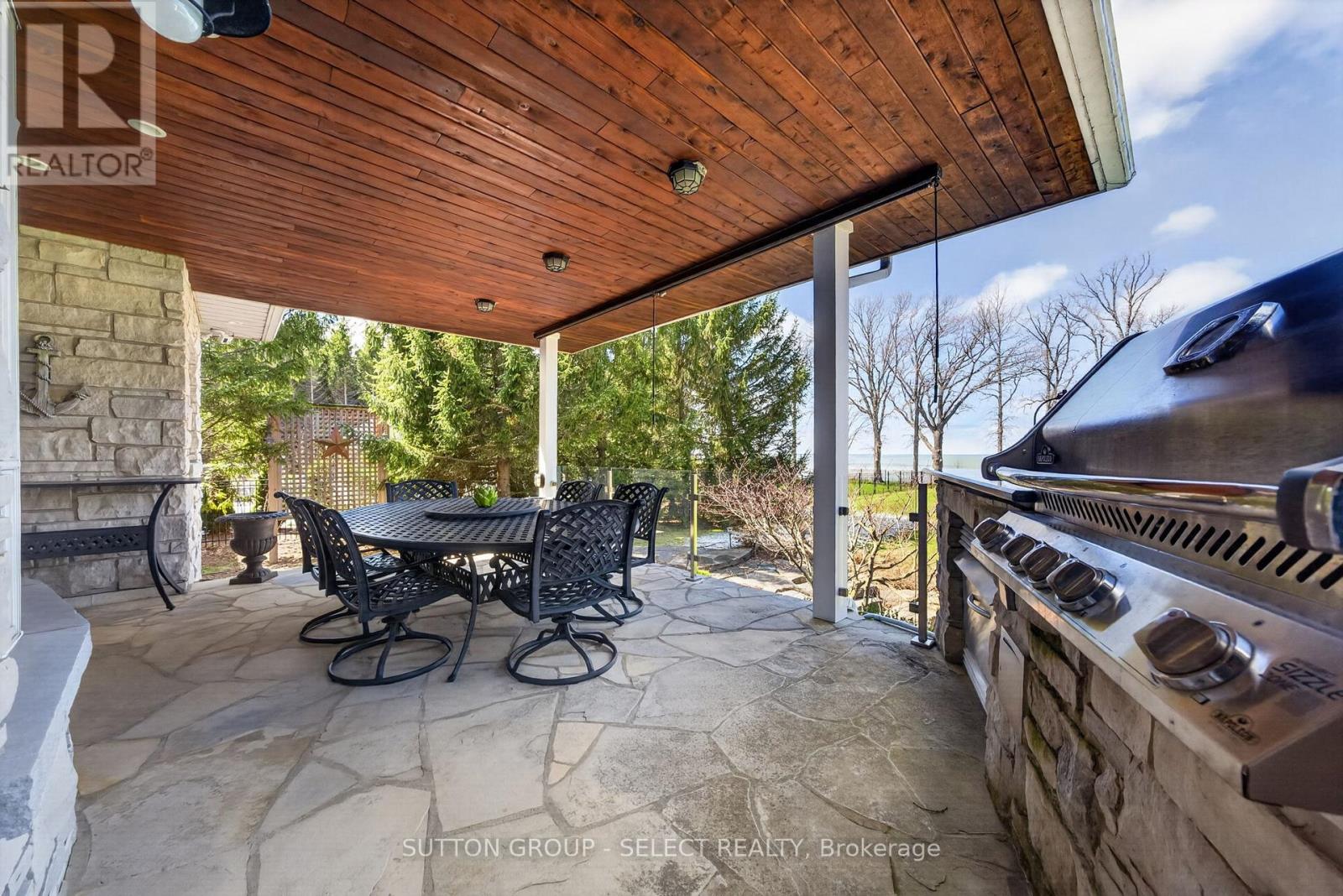 4544 Lakeshore Road Property Photo 36