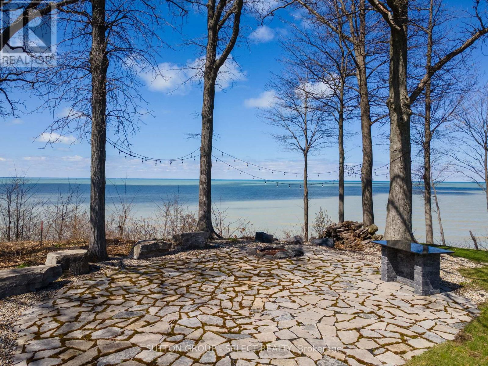 4544 Lakeshore Road Property Photo 40