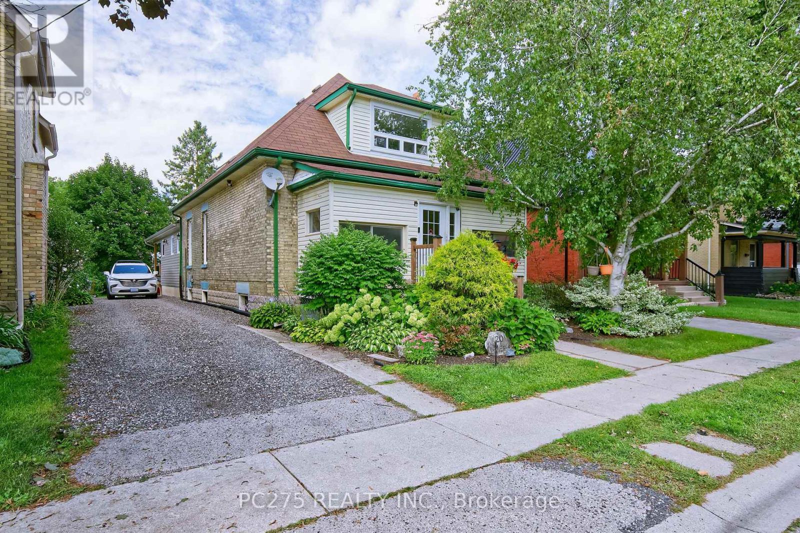 20 MAPLE STREET Property Photo 1
