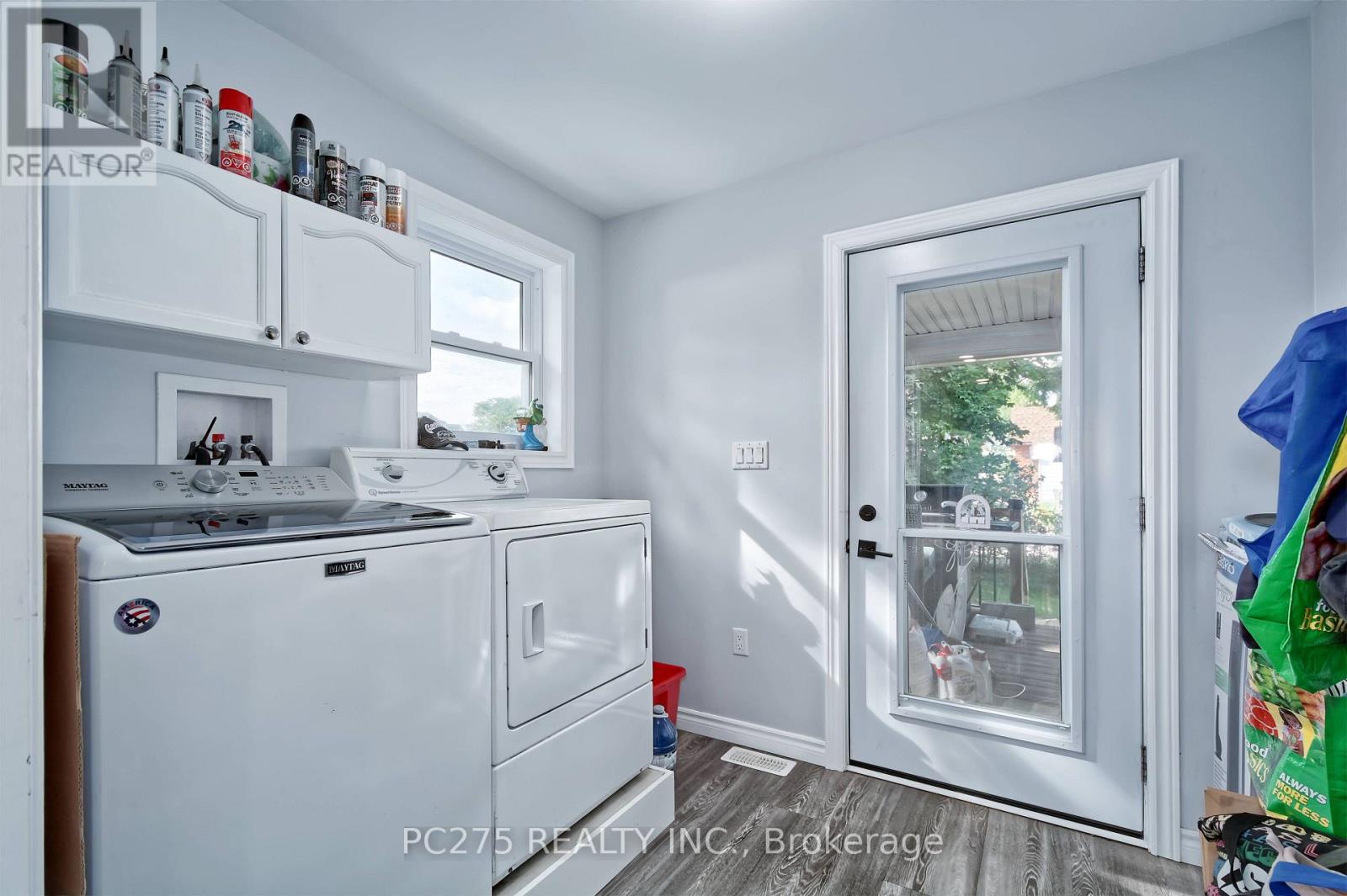 20 Maple Street Property Photo 20