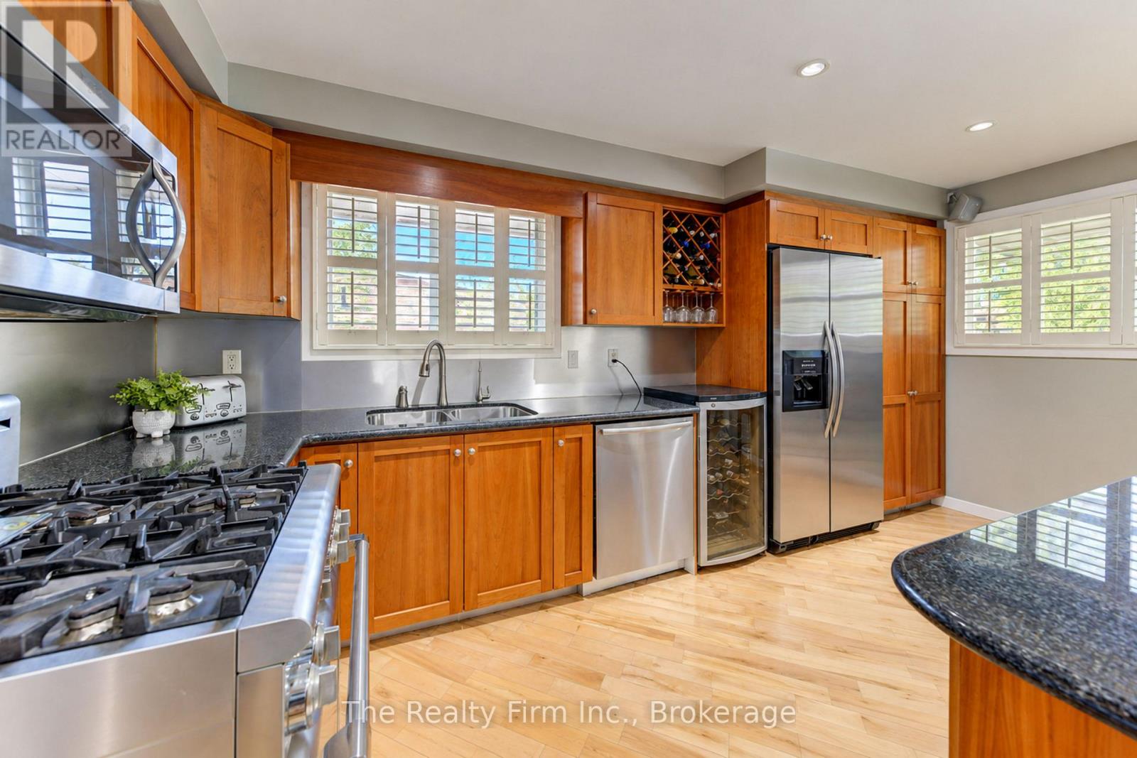 218 Forestwood Drive Property Photo 16