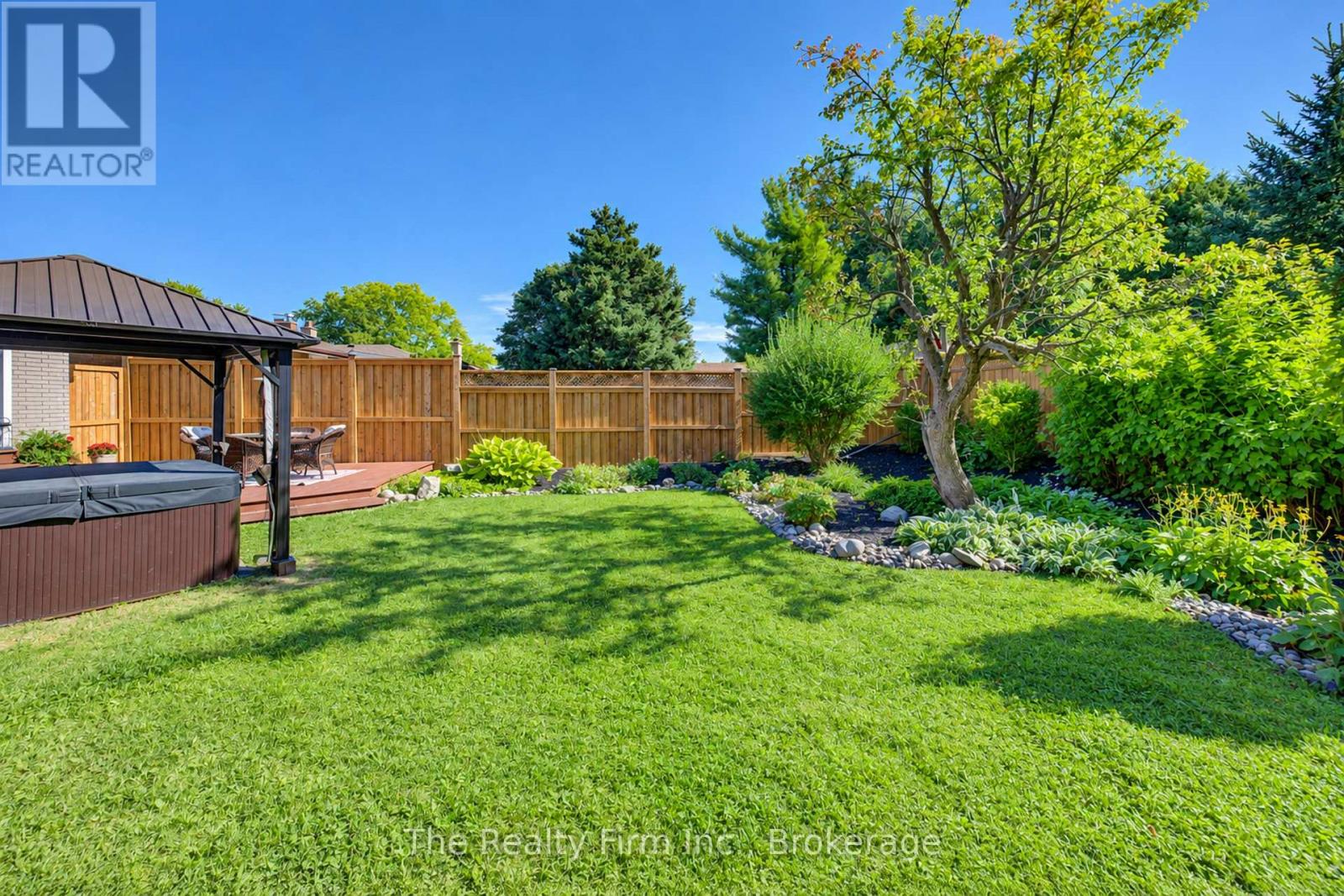 218 Forestwood Drive Property Photo 44