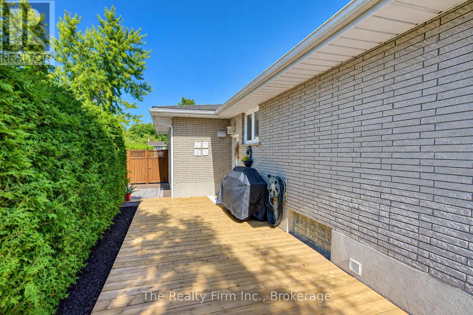 218 Forestwood Drive Property Photo 45
