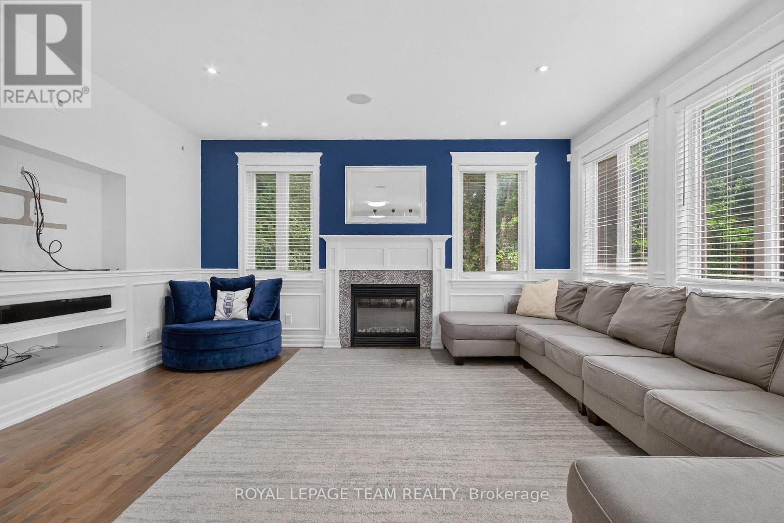 6330 Second Line Road Property Photo 6