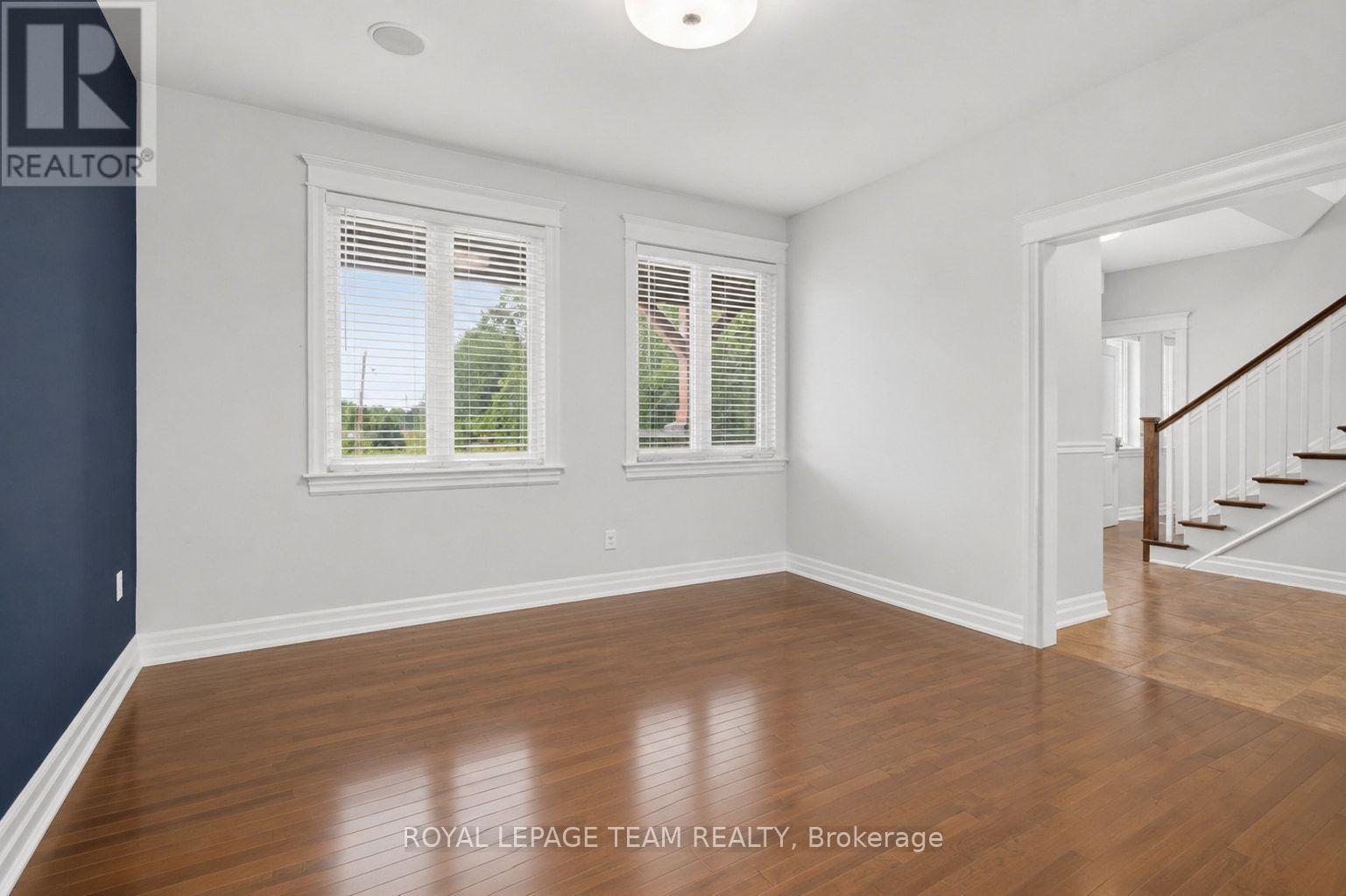 6330 Second Line Road Property Photo 15