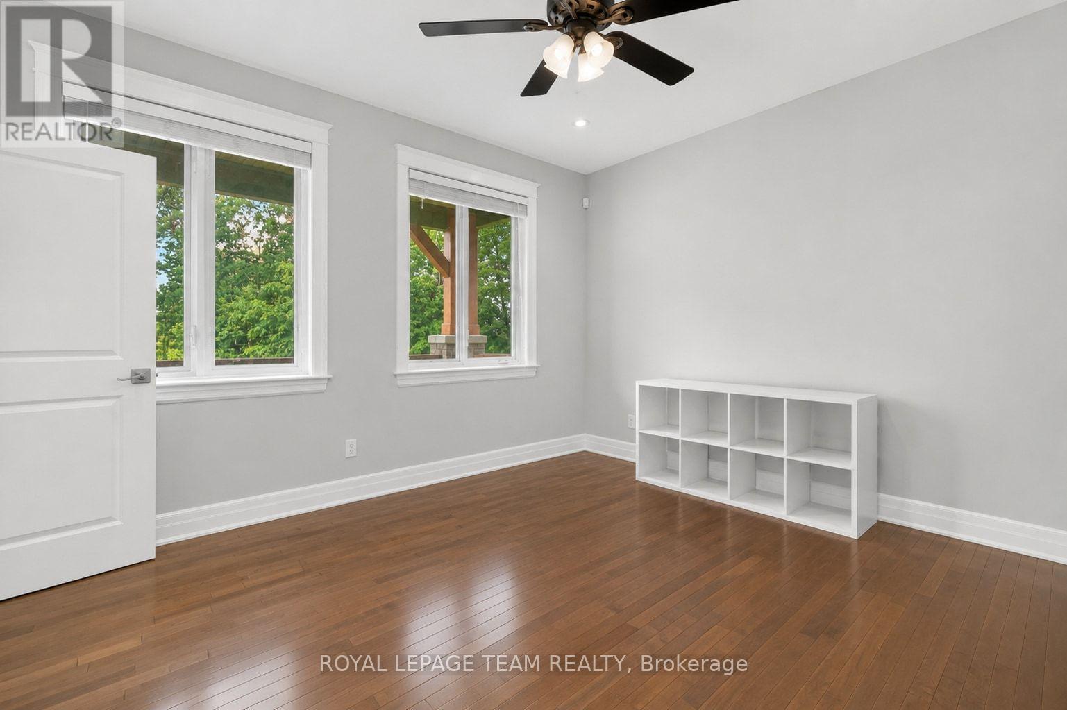 6330 Second Line Road Property Photo 19