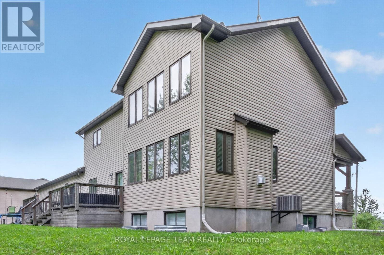 6330 Second Line Road Property Photo 42