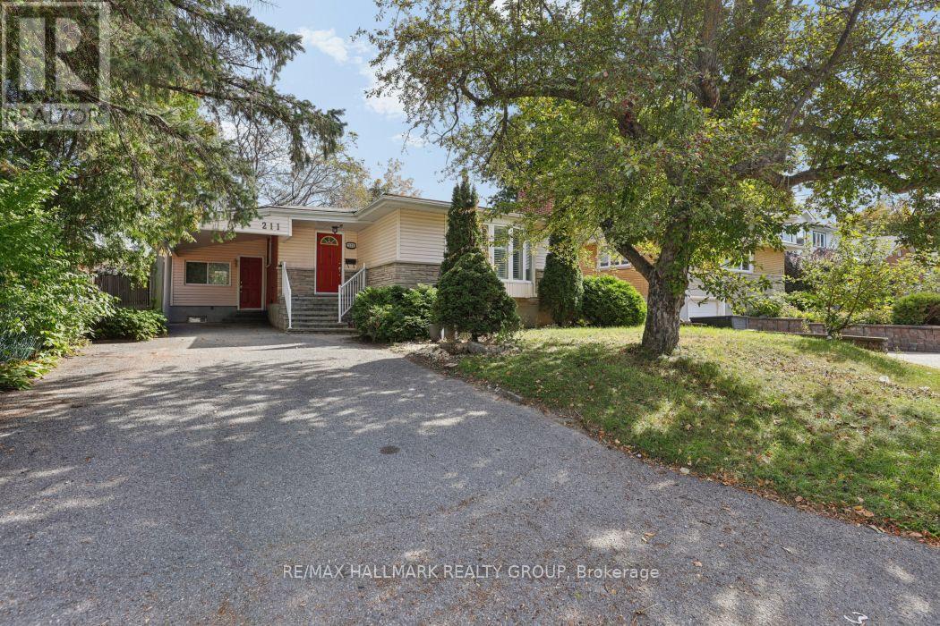 211 Harcourt Avenue Property Photo 1