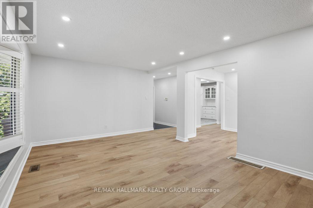 211 Harcourt Avenue Property Photo 5