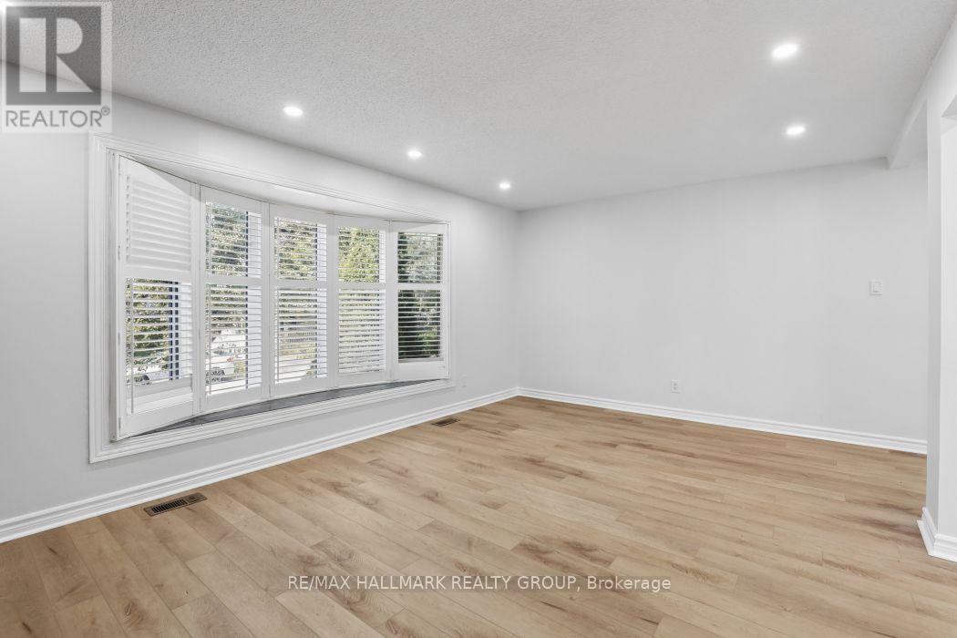 211 Harcourt Avenue Property Photo 9