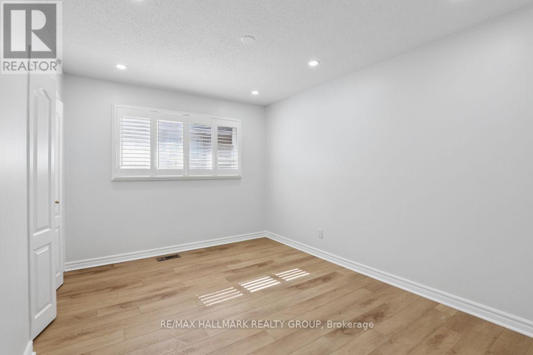 211 Harcourt Avenue Property Photo 16