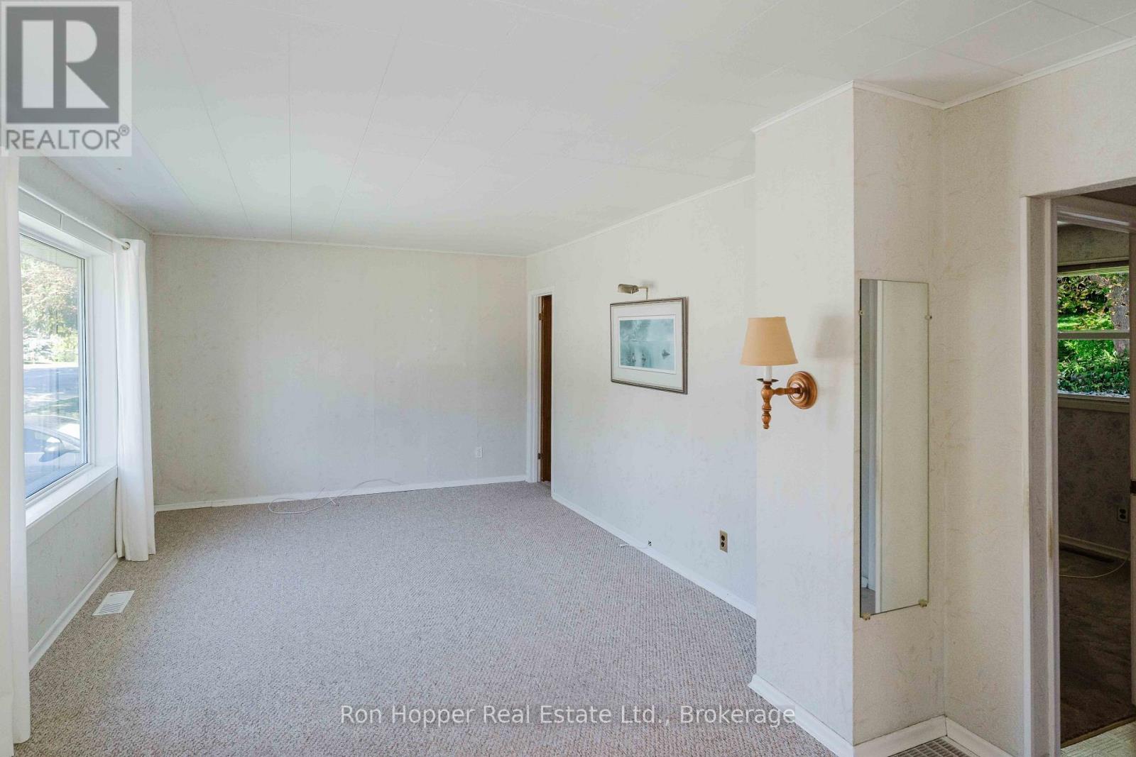 775 8th Avenue E Property Photo 16