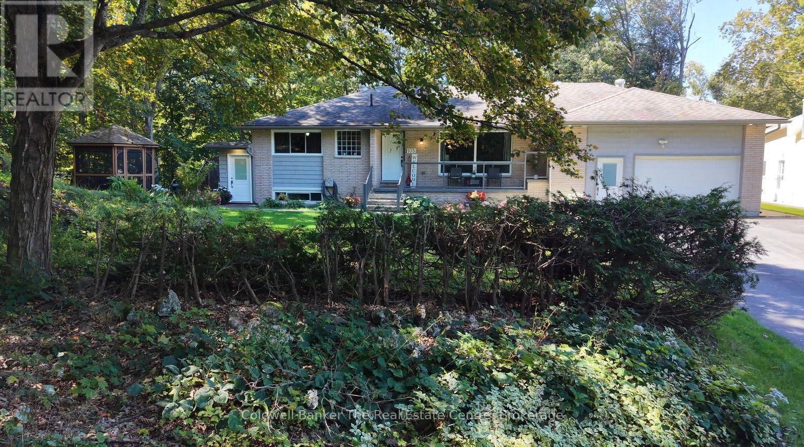 105 Wellington Street Property Photo 2