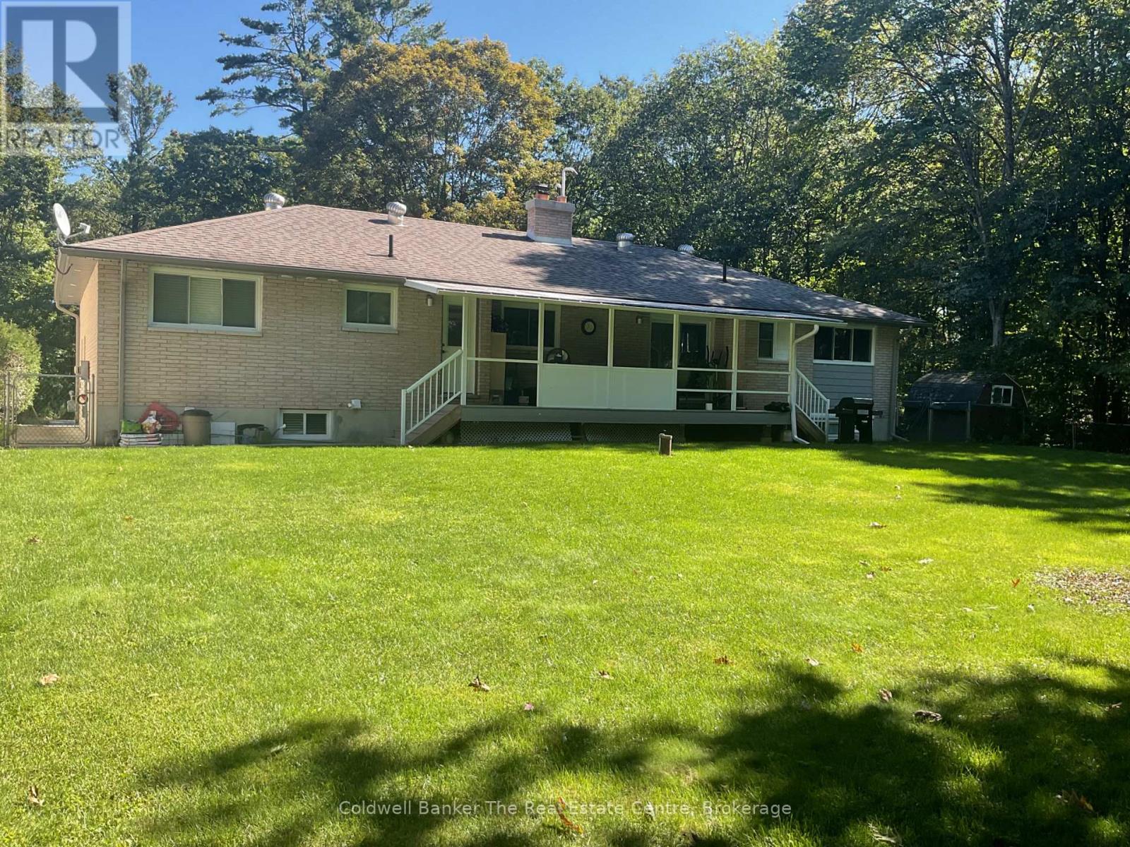 105 Wellington Street Property Photo 7