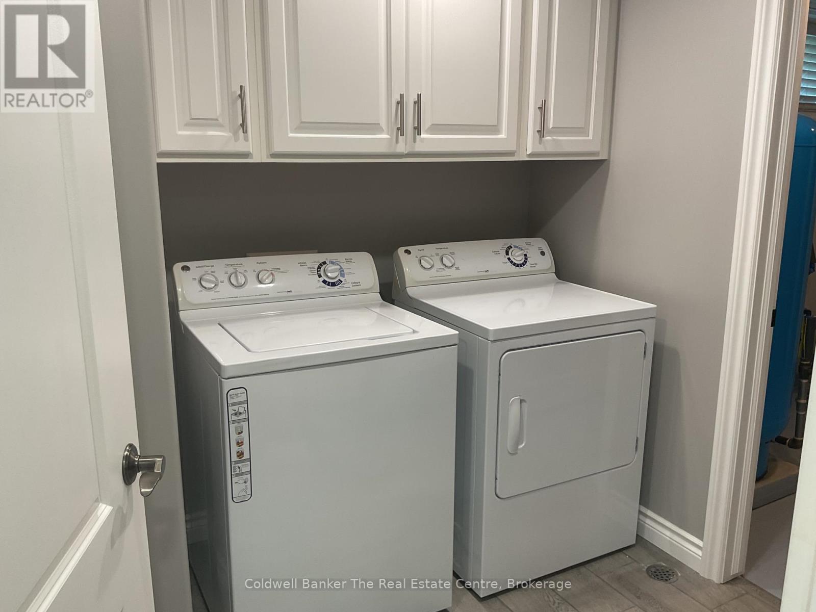 105 Wellington Street Property Photo 20