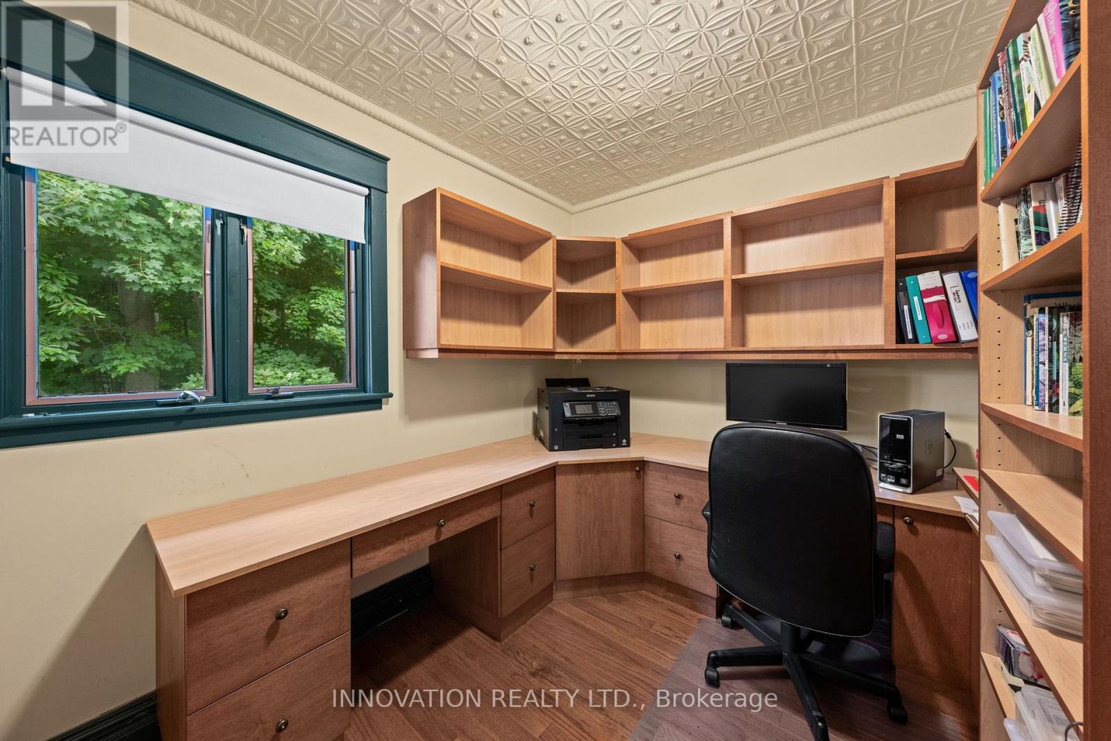 594 Rae Road Property Photo 28