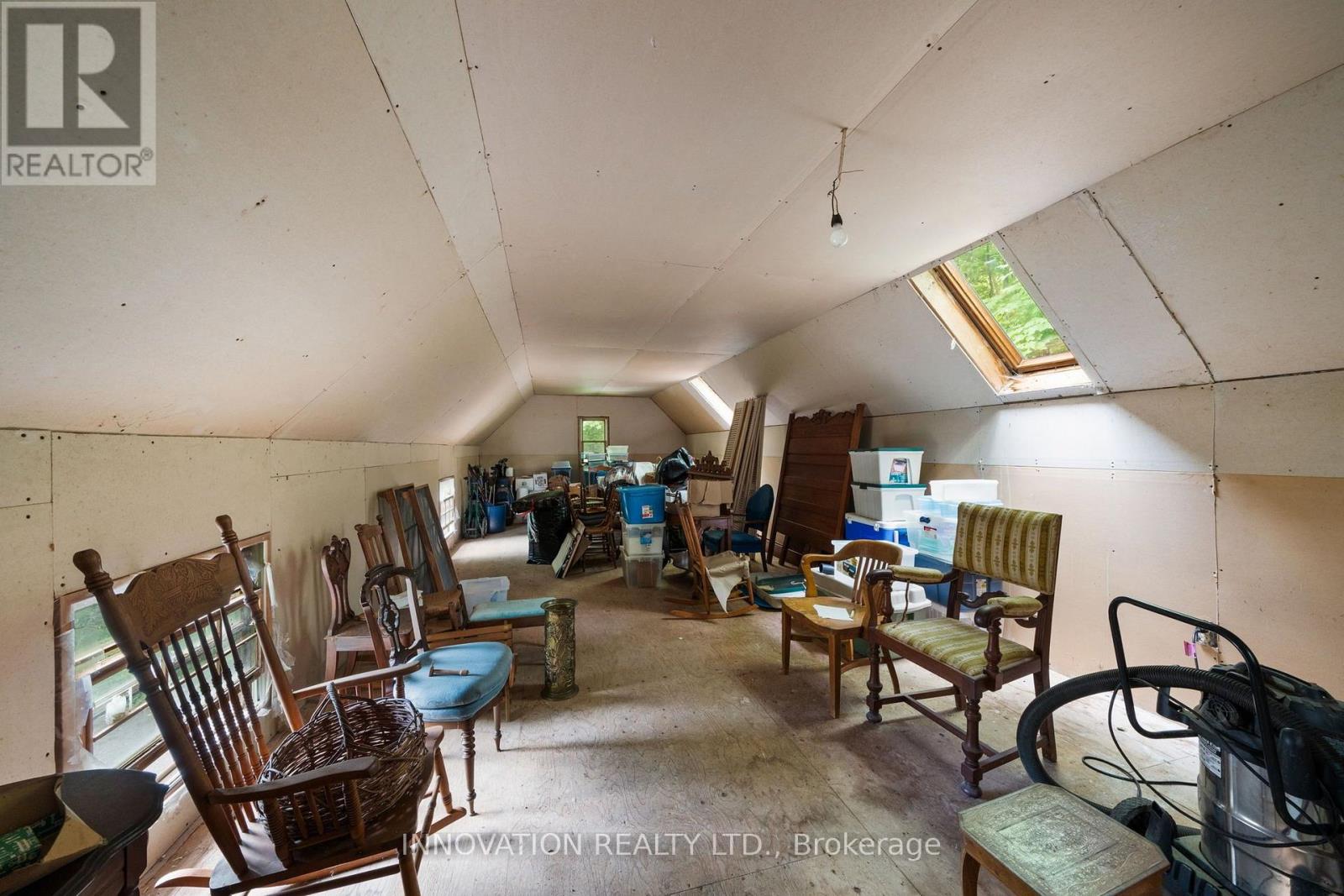 594 Rae Road Property Photo 36