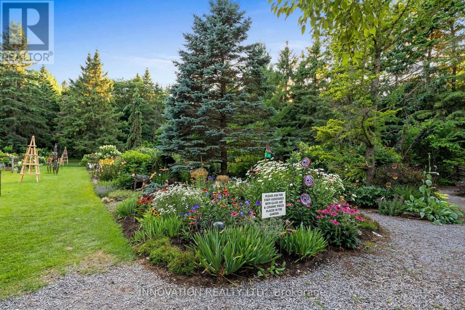 594 Rae Road Property Photo 44