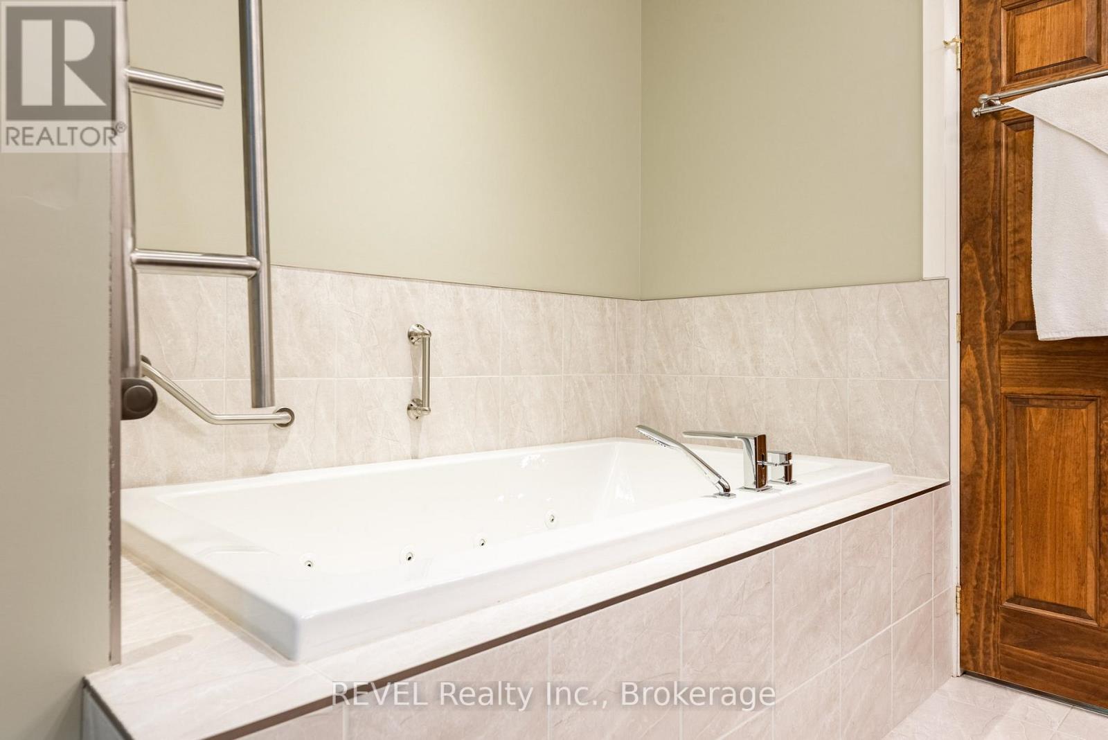 19 Francesco Crescent Property Photo 19