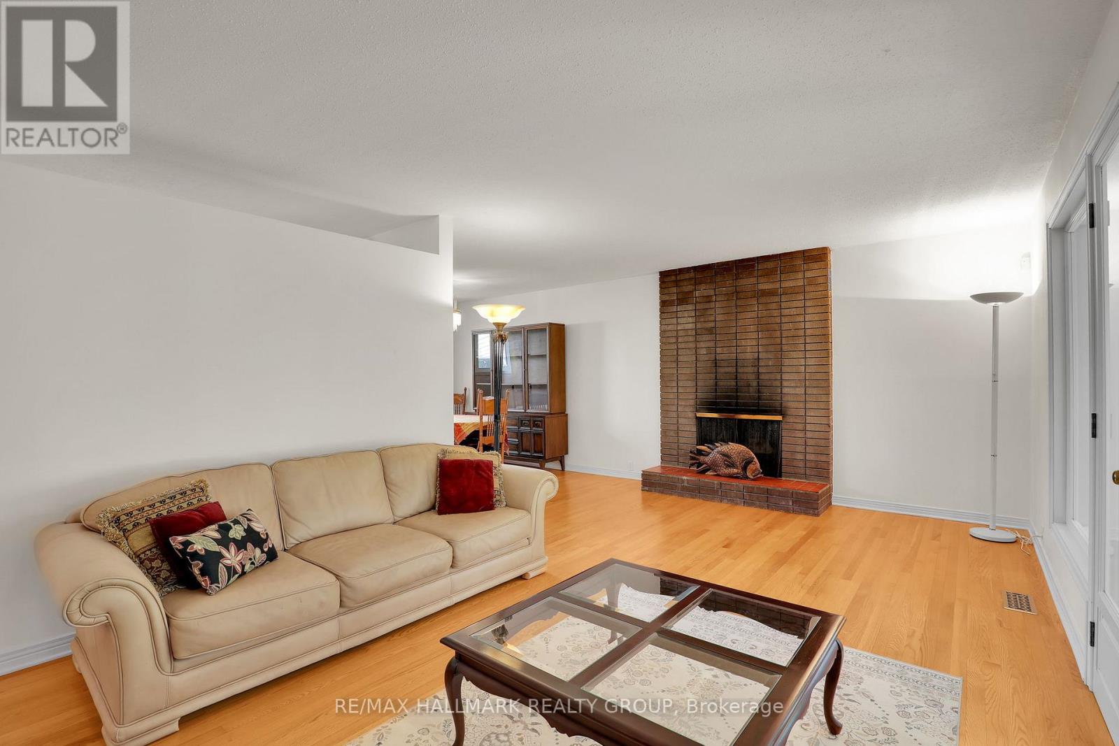 37 Lyall Street Property Photo 8