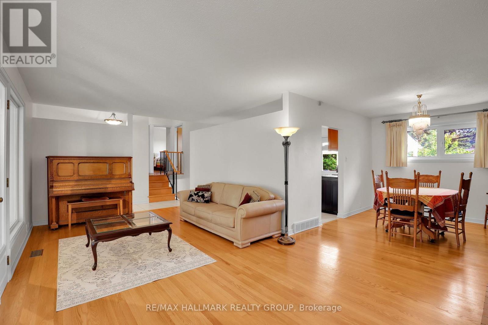 37 Lyall Street Property Photo 9