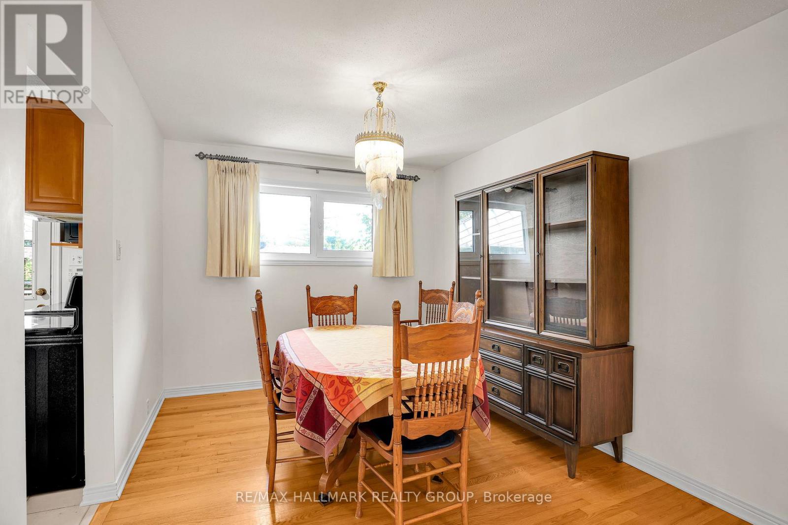 37 Lyall Street Property Photo 10