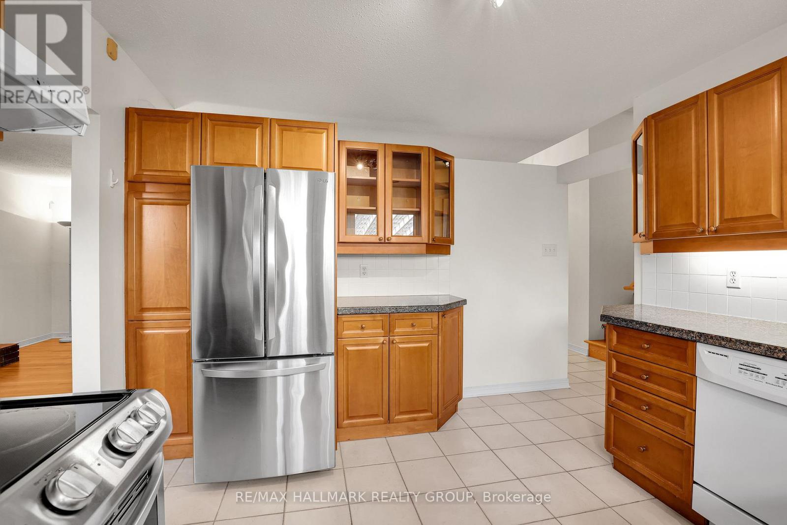 37 Lyall Street Property Photo 15