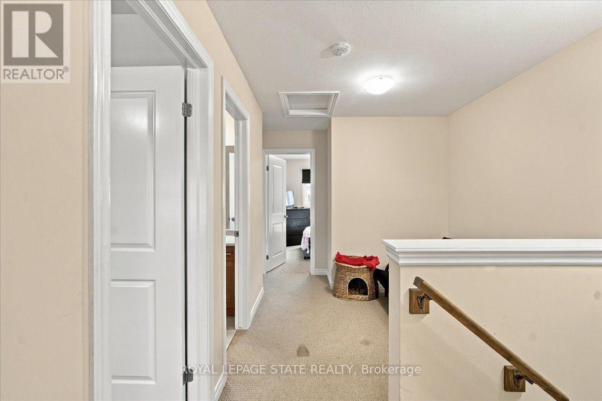 125 Sunflower Place Property Photo 11