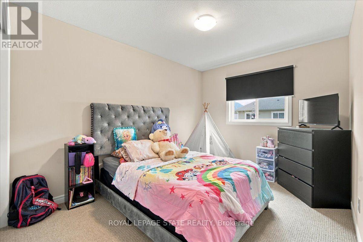 125 Sunflower Place Property Photo 24