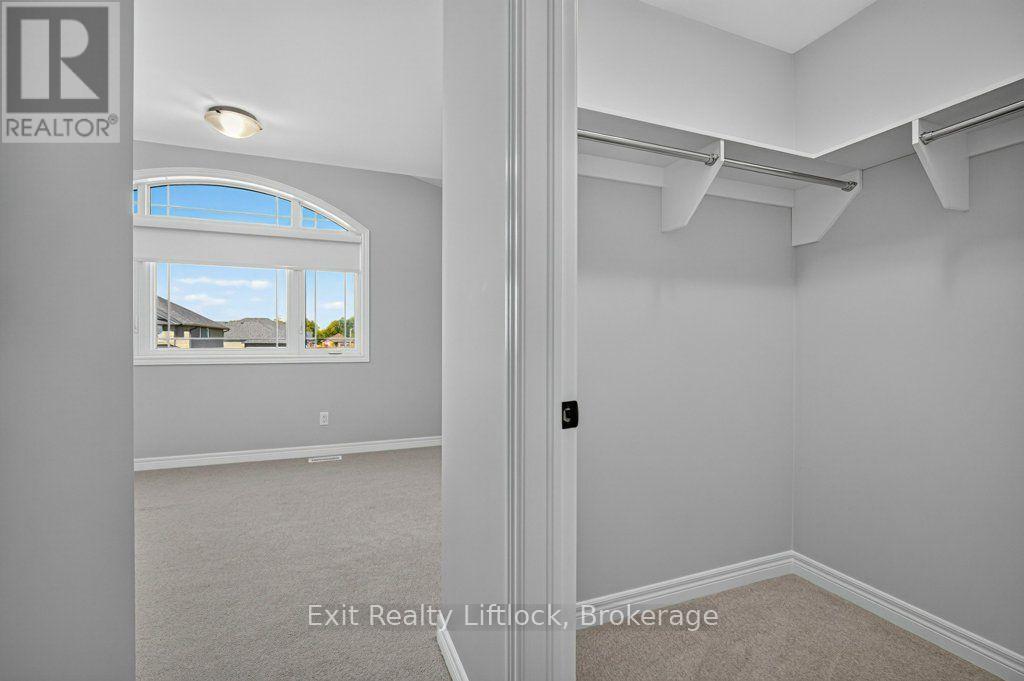 41 Maryann Lane Property Photo 32