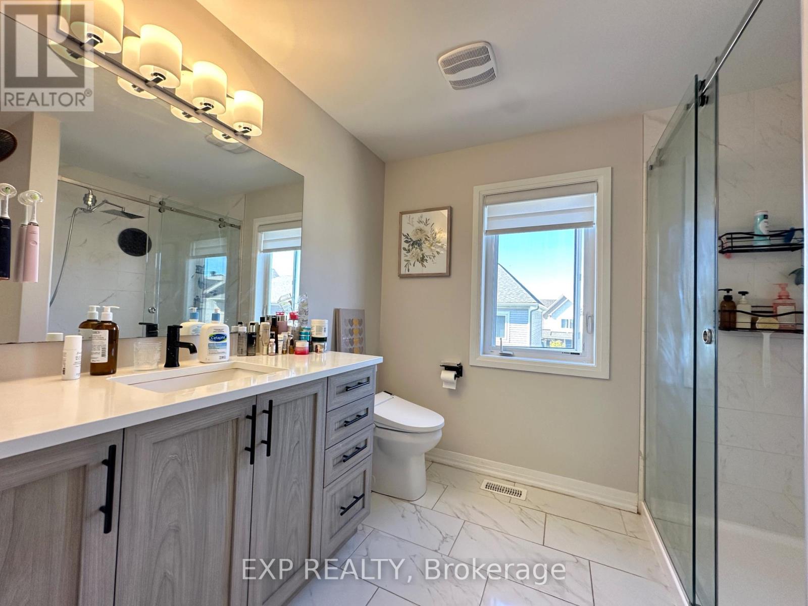 3073 Travertine Way Property Photo 16