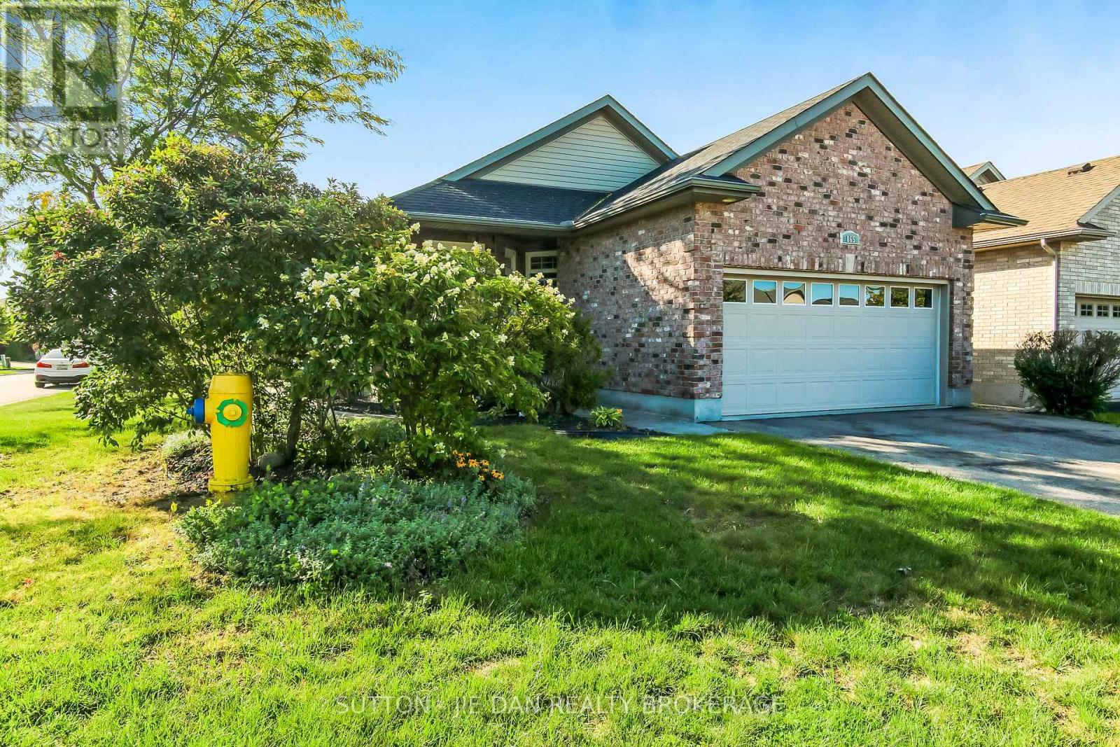 865 CUTROSS AVENUE Property Image