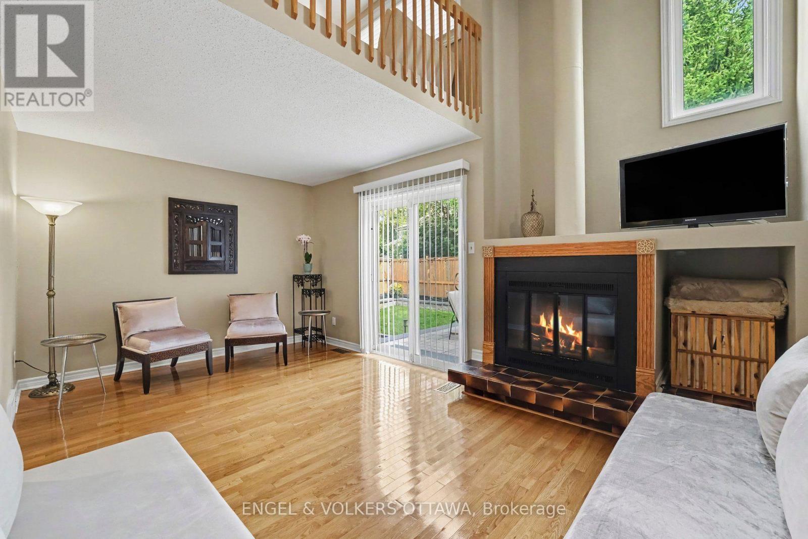 15 Archer Square Property Photo 11