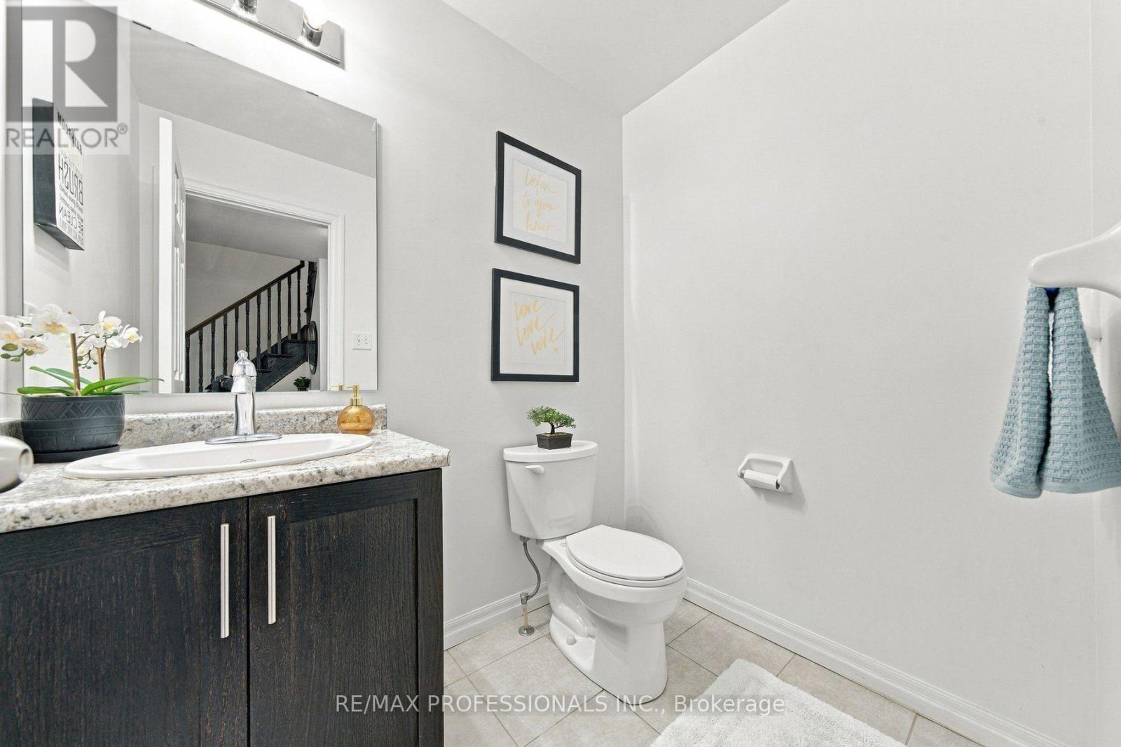 31 - 135 Hardcastle Drive Property Photo 5