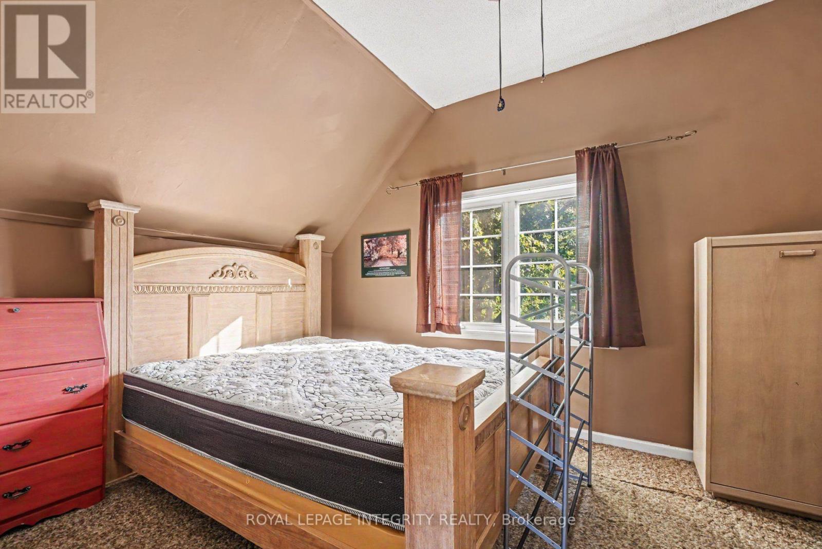 1261 Rodney Lane Property Photo 11