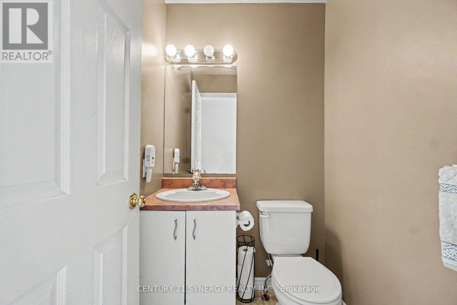 63 Lafleche Boulevard Property Photo 11