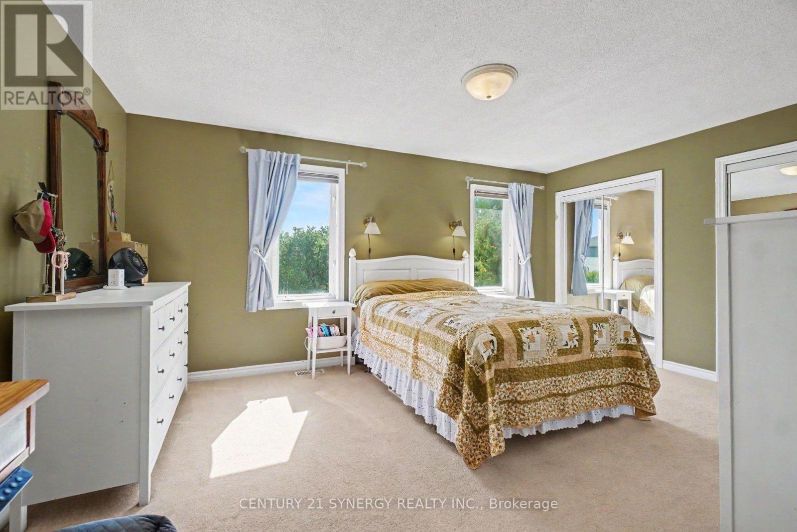 63 Lafleche Boulevard Property Photo 13