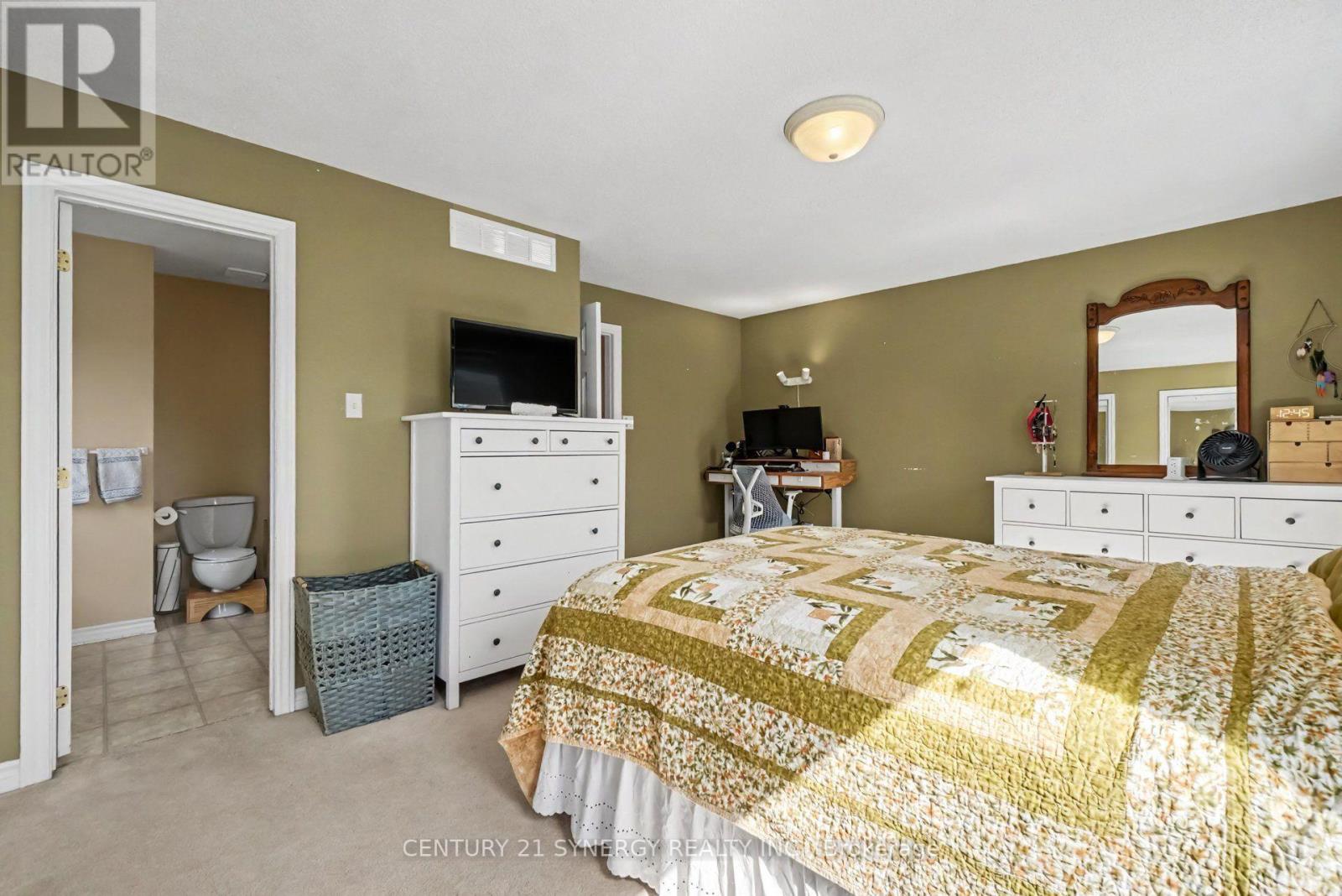 63 Lafleche Boulevard Property Photo 14